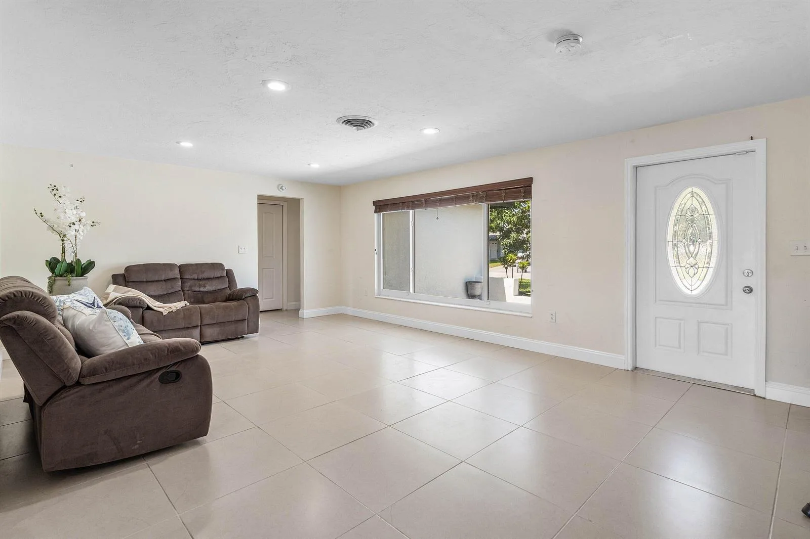1620 SW 4TH Avenue, Pompano Beach, FL 33060 photo 7