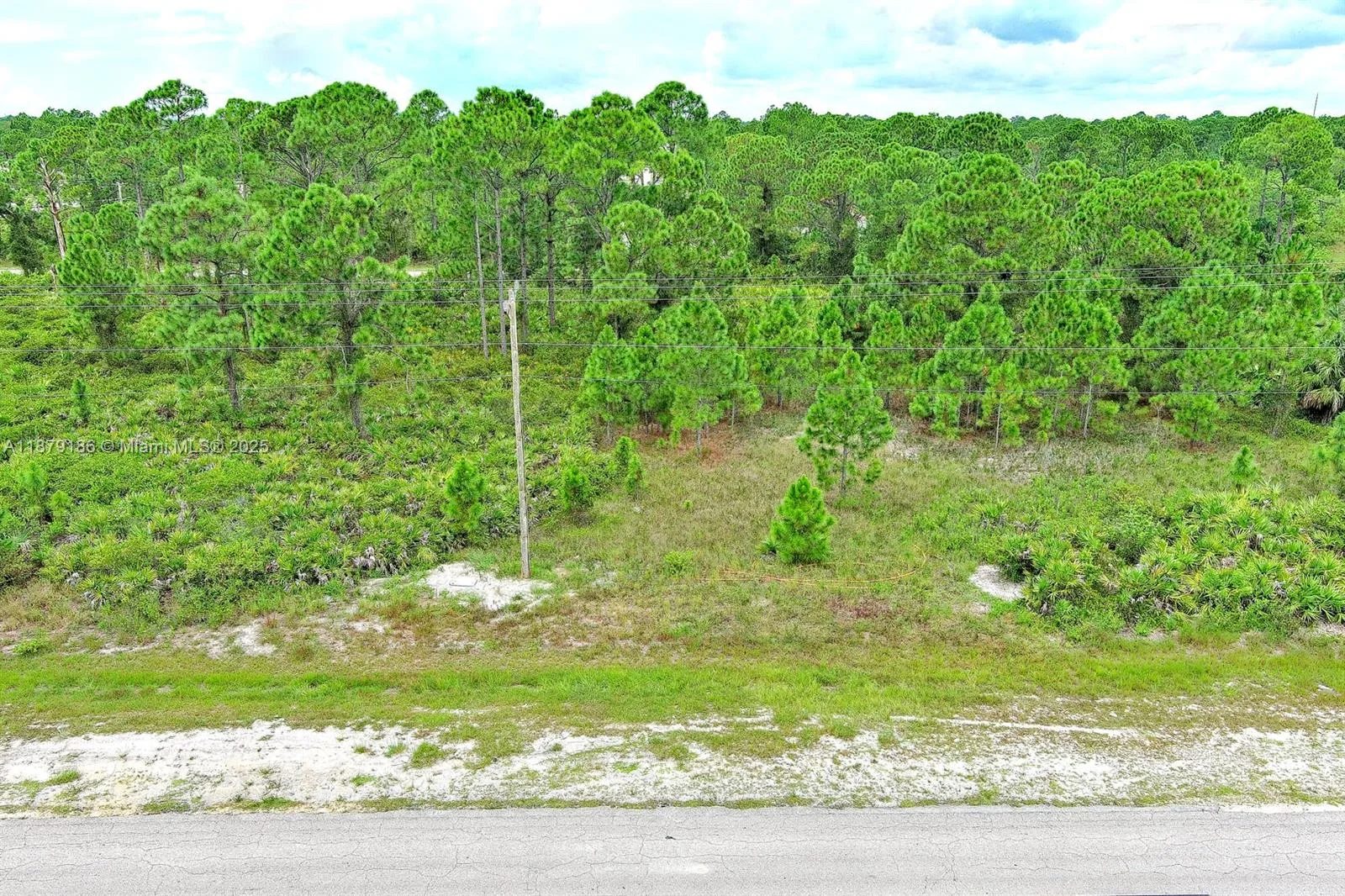 702 Eisenhower Blvd, Lehigh Acres, FL 33974