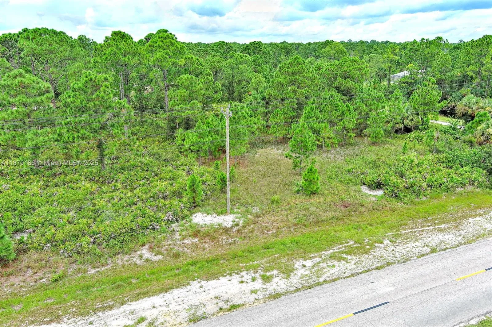 702 Eisenhower Blvd, Lehigh Acres, FL 33974 photo 3