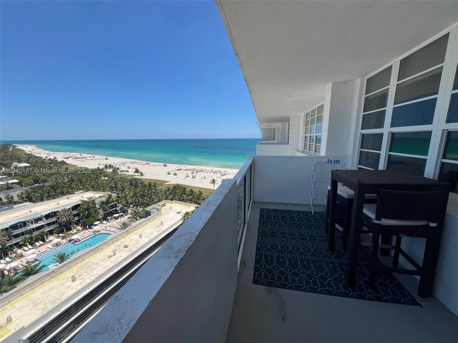 100 Lincoln Rd # 1637, Miami Beach, FL 33139 photo 3