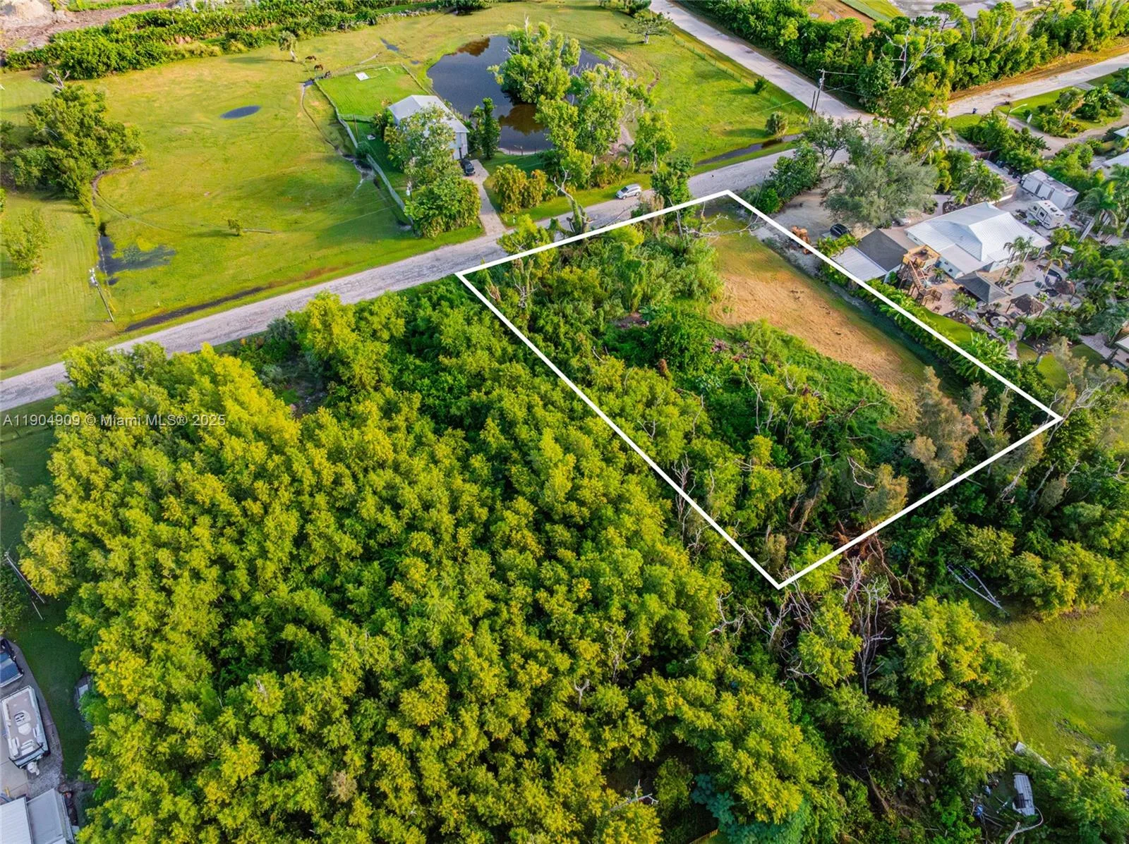 4689 WOODSTOCK RD, Other City - In The State Of Florida, FL 33956