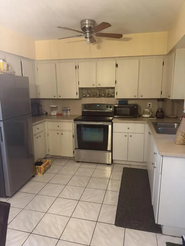 15100 NE 13th Avenue, North Miami Beach, FL 33162 photo 3