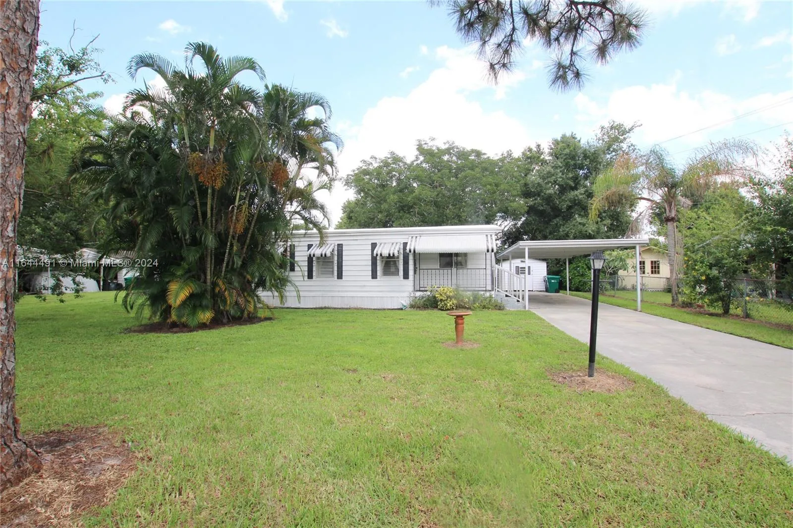 622 NE 29th Avenue, Okeechobee, FL 34972 photo 2