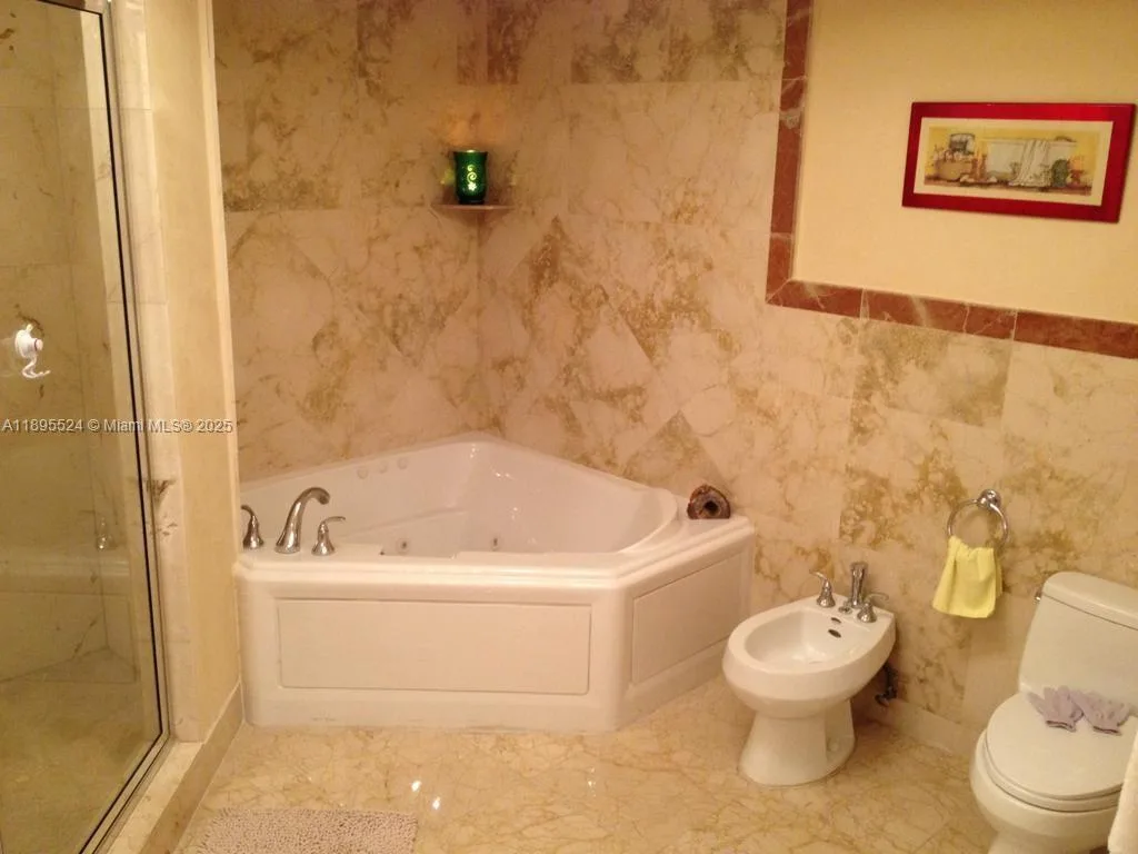 17555 SW Atlantic Blvd # PH2, Sunny Isles Beach, FL 33160 photo 8