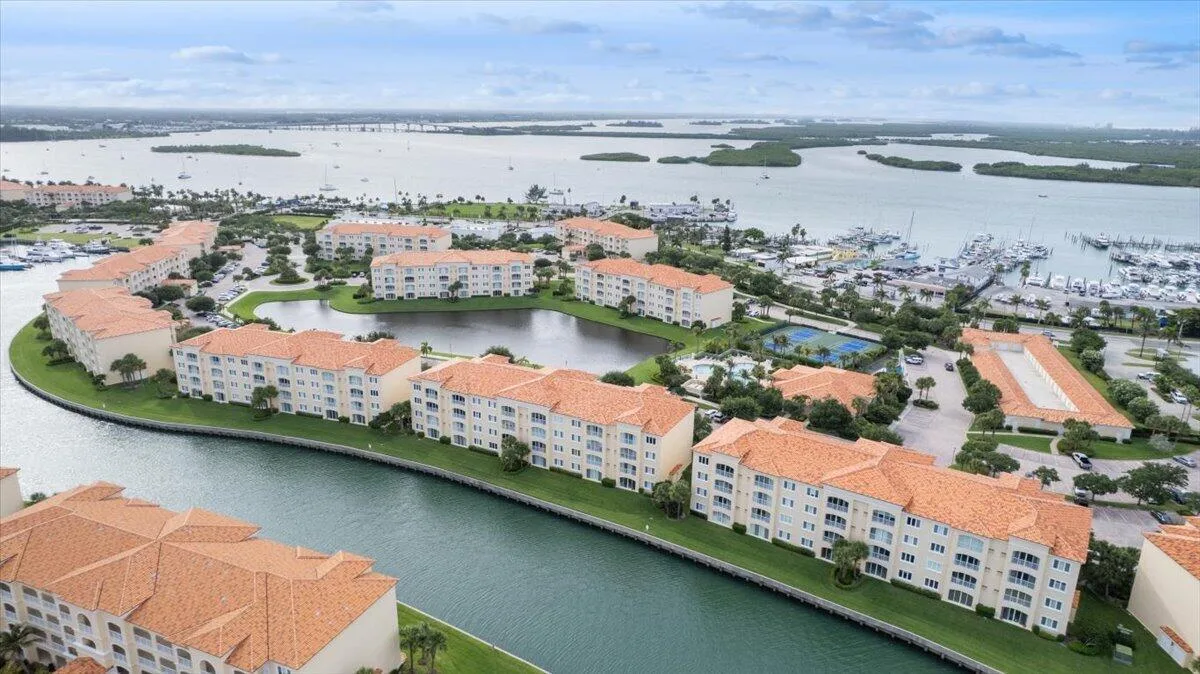 5 E Harbour Isle Dr Drive E # 103, Fort Pierce, FL 34949 photo 3