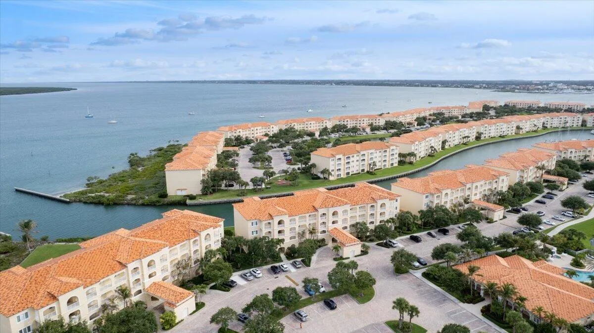 5 E Harbour Isle Dr Drive E # 103, Fort Pierce, FL 34949 photo 4