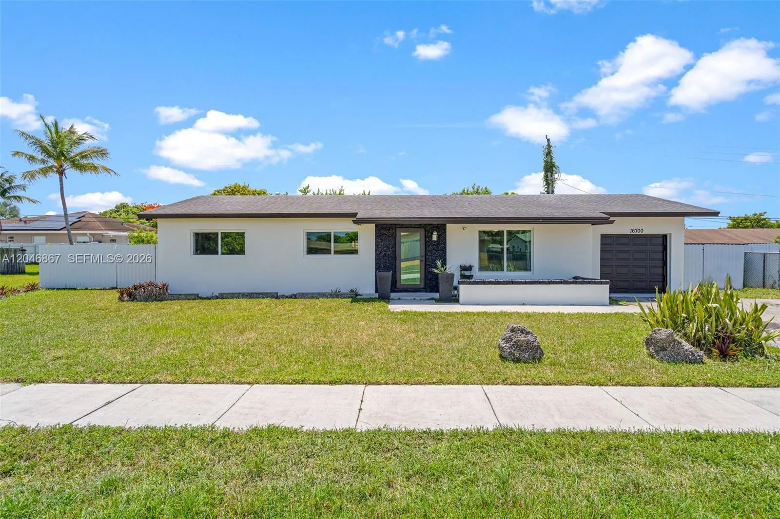 16700 SW 102nd Pl, Miami, FL 33157