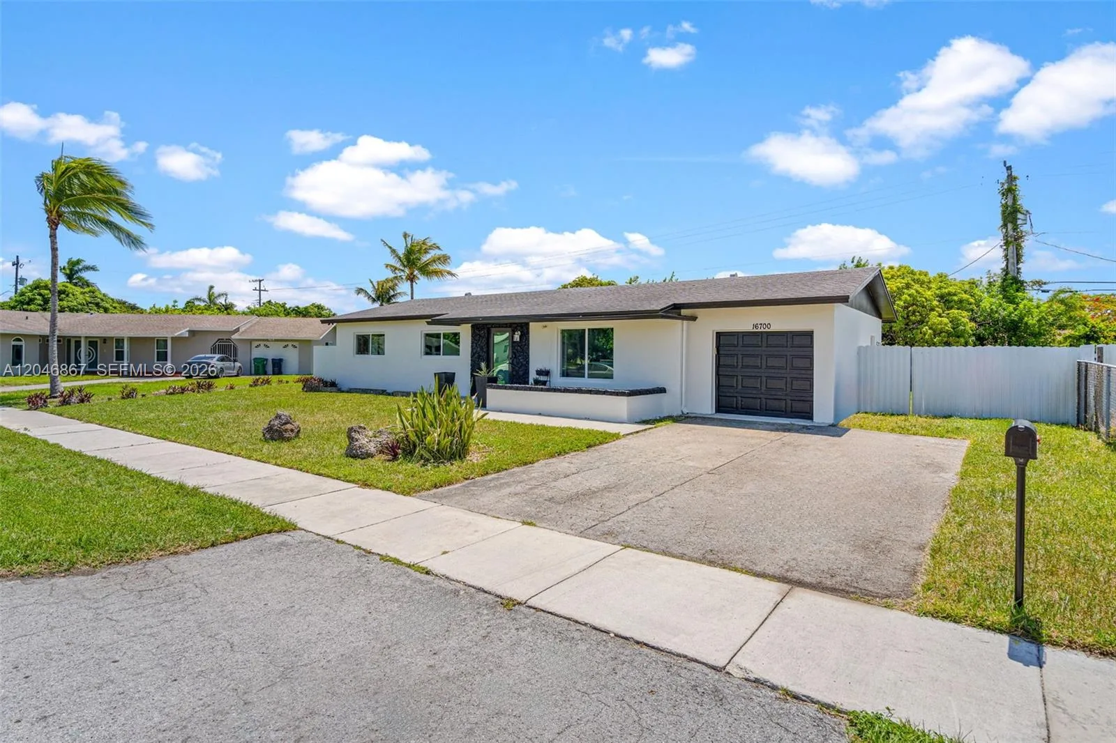 16700 SW 102nd Pl, Miami, FL 33157 photo 2