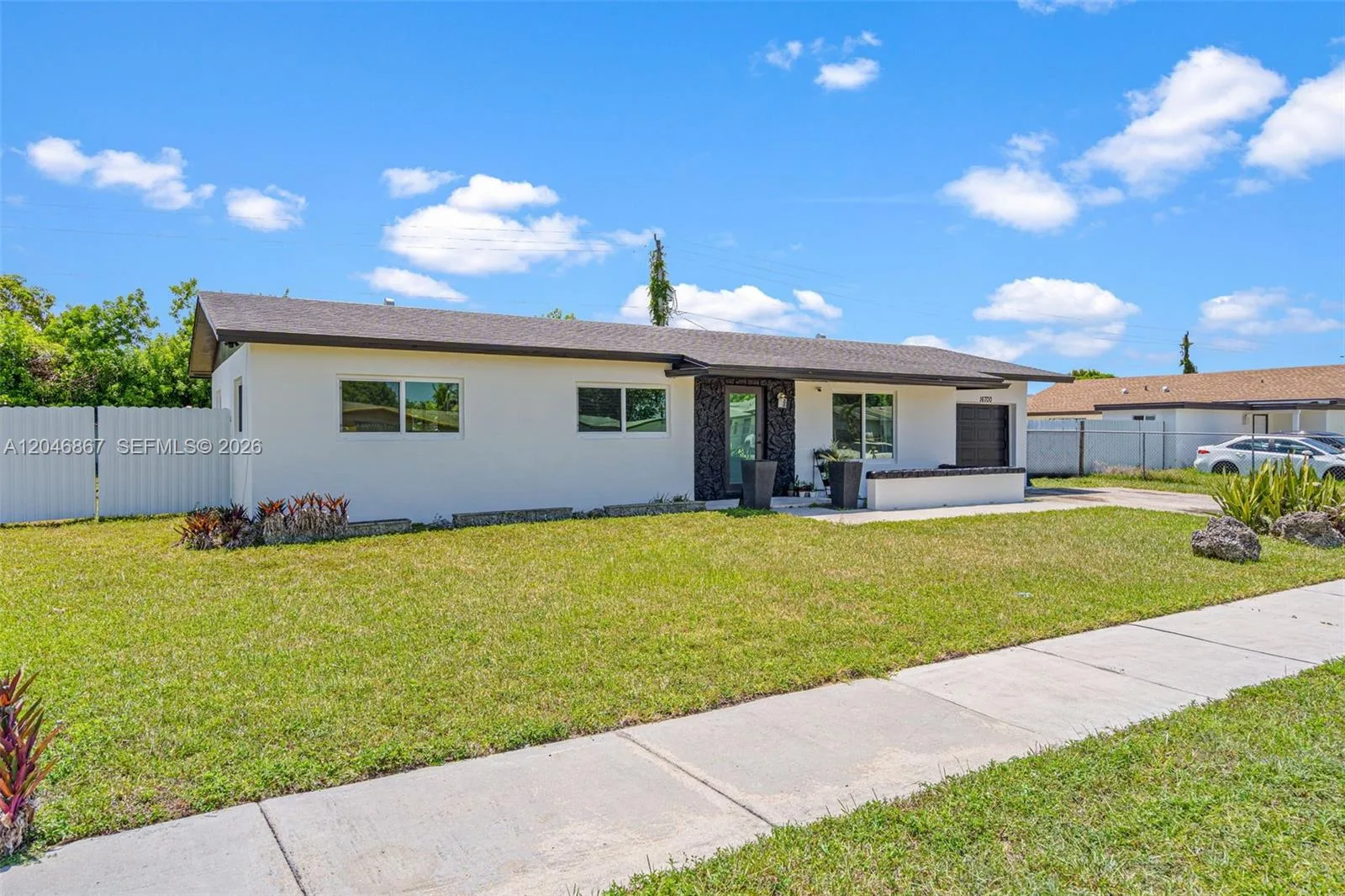 16700 SW 102nd Pl, Miami, FL 33157 photo 3
