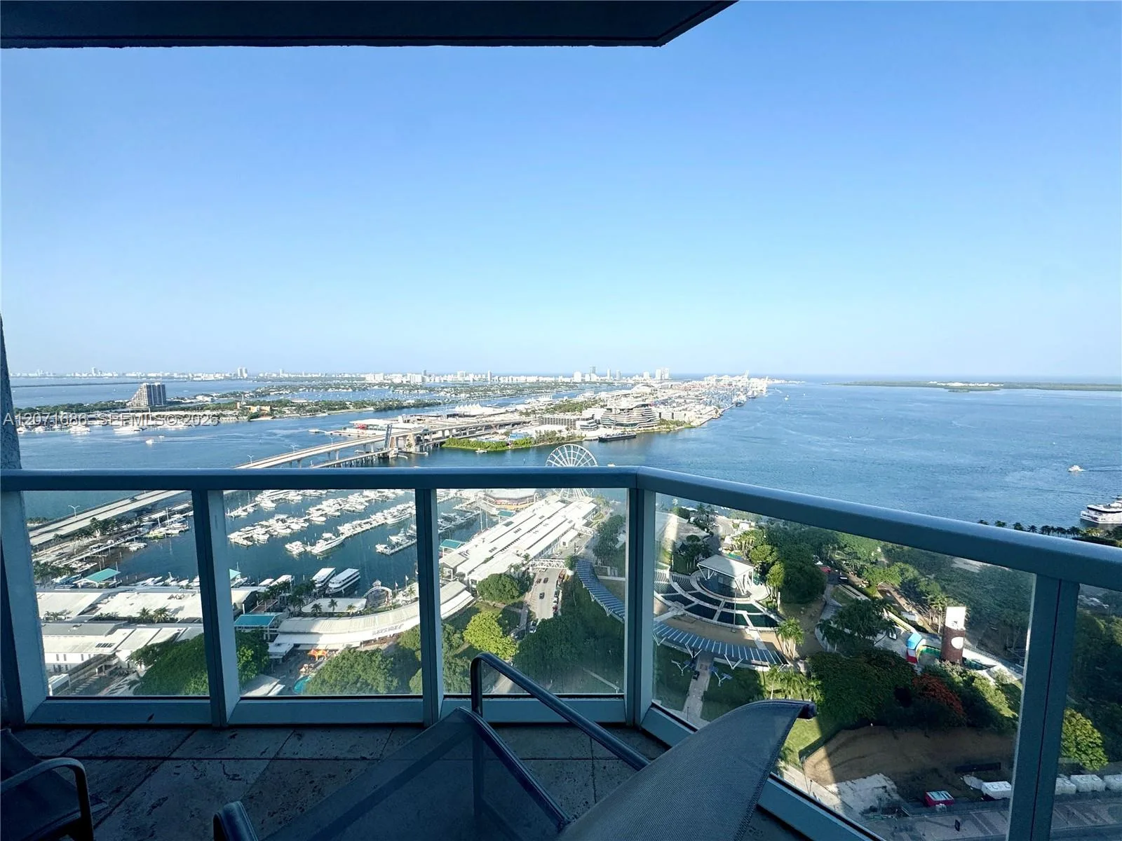 244 Biscayne Blvd # 3903, Miami, FL 33132