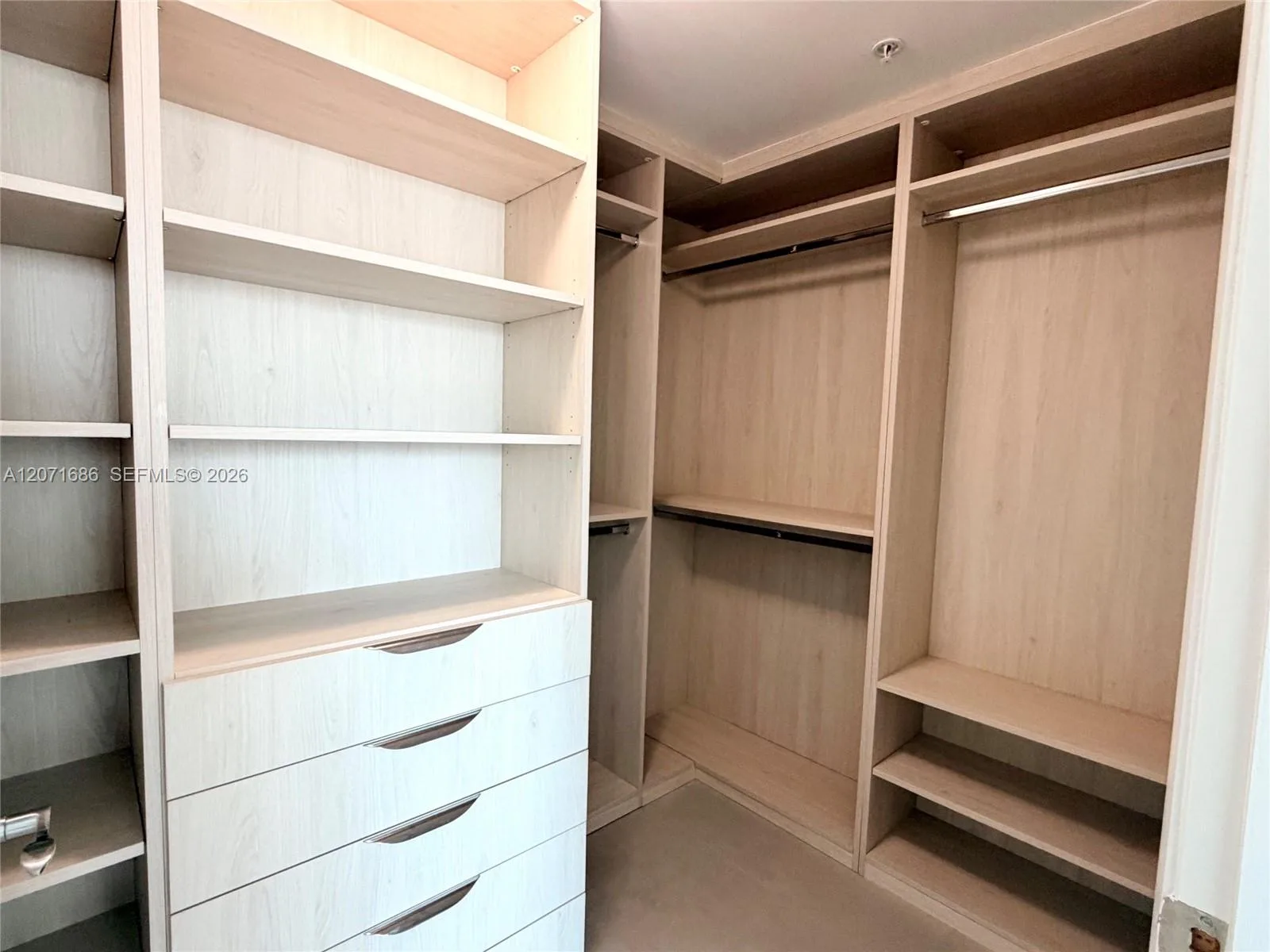 244 Biscayne Blvd # 3903, Miami, FL 33132 photo 8