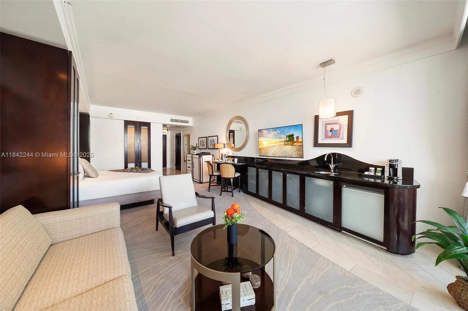 4391 Collins Ave # 802, Miami Beach, FL 33140 photo 2