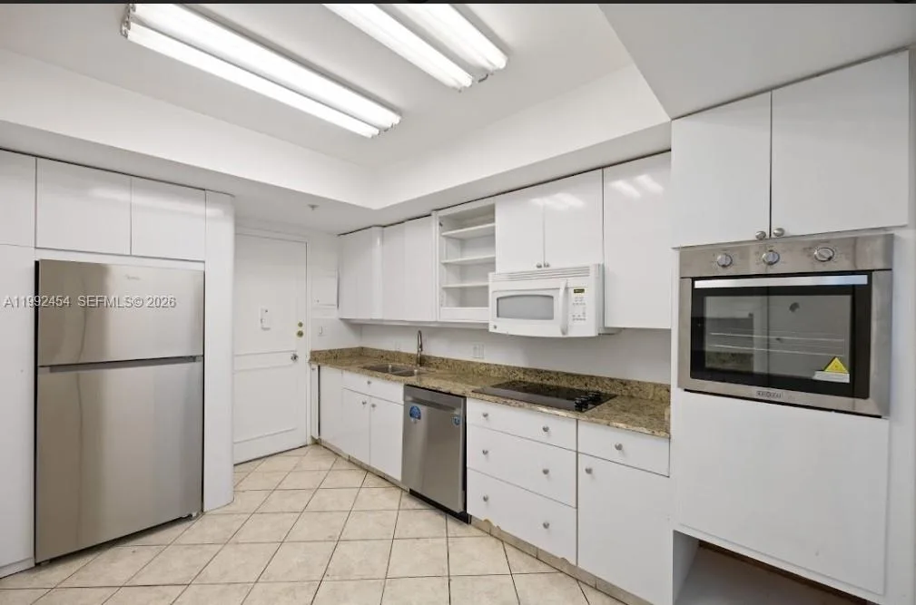 5055 Collins Ave # 2K, Miami Beach, FL 33140 photo 6