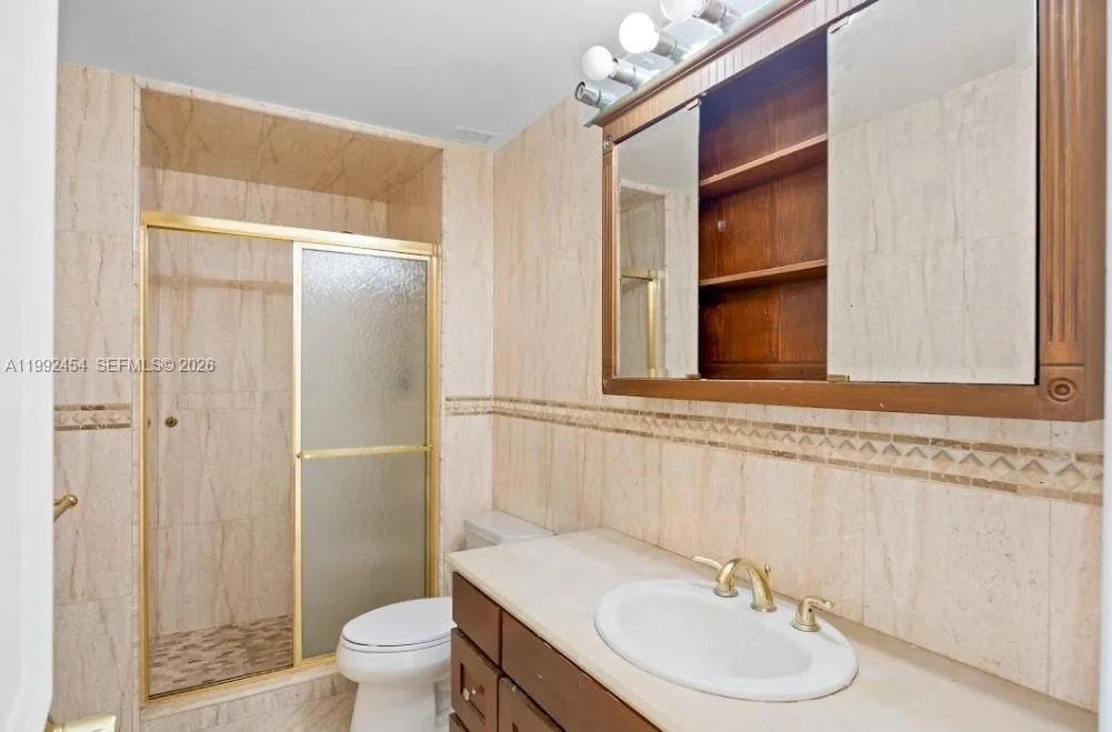 5055 Collins Ave # 2K, Miami Beach, FL 33140 photo 9