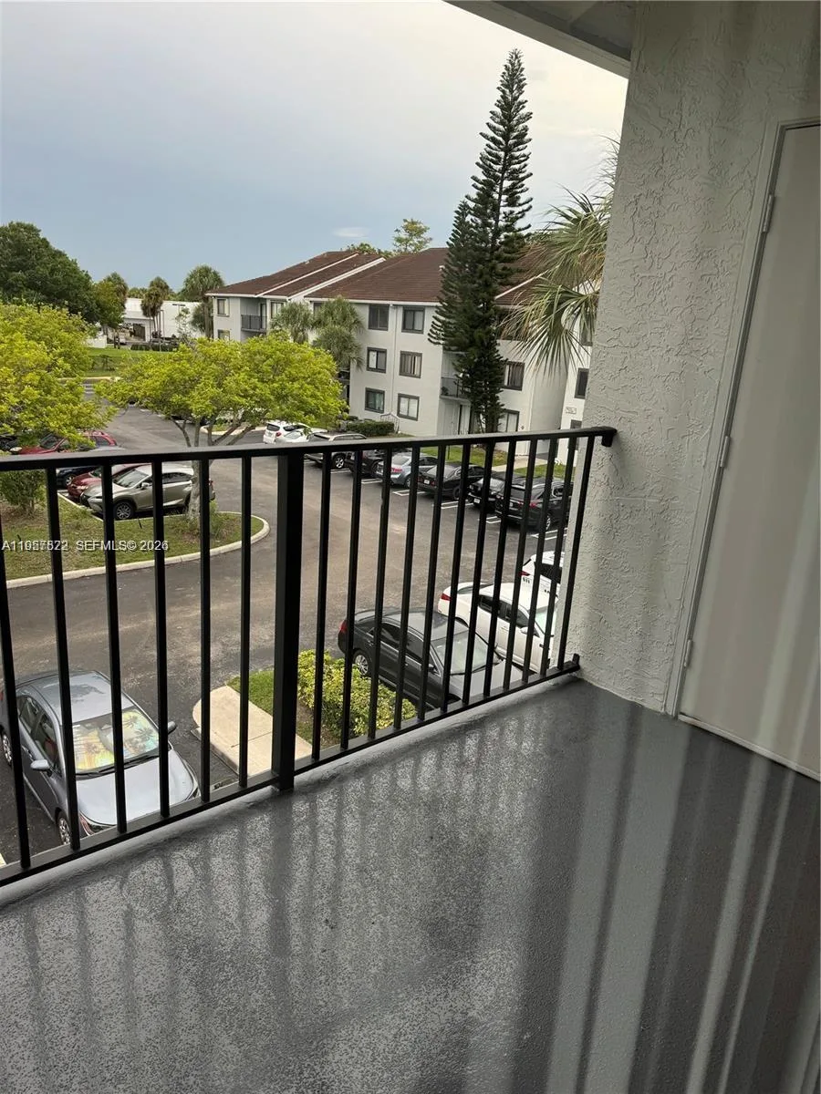 9266 W Atlantic Blvd # 1032, Coral Springs, FL 33071 photo 3