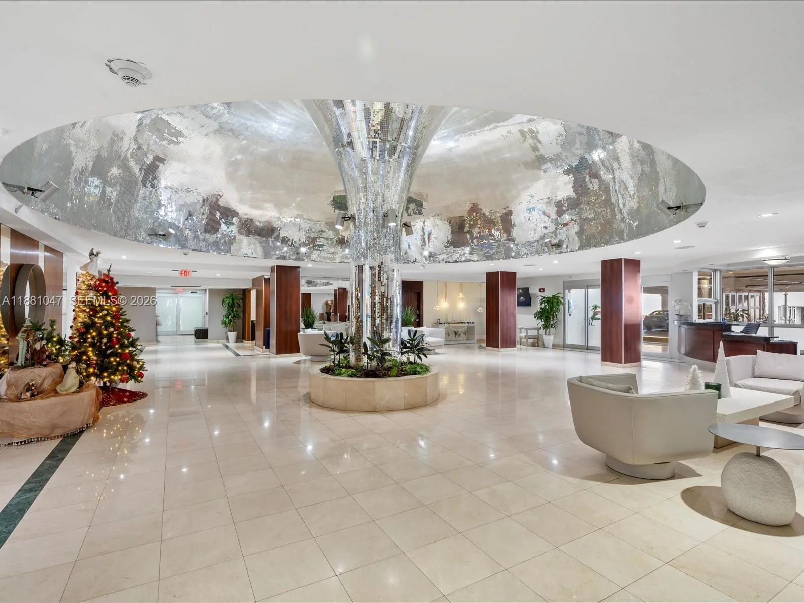 2655 Collins Ave # 510, Miami Beach, FL 33140 photo 2