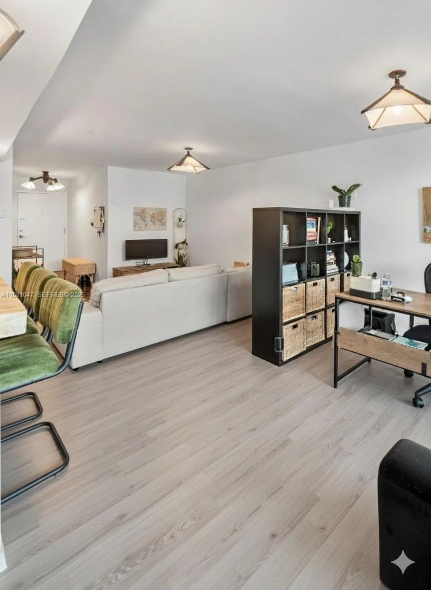 2655 Collins Ave # 510, Miami Beach, FL 33140 photo 9