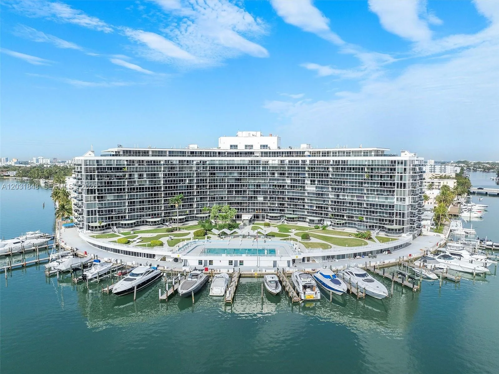 900 Bay Dr # 122, Miami Beach, FL 33141