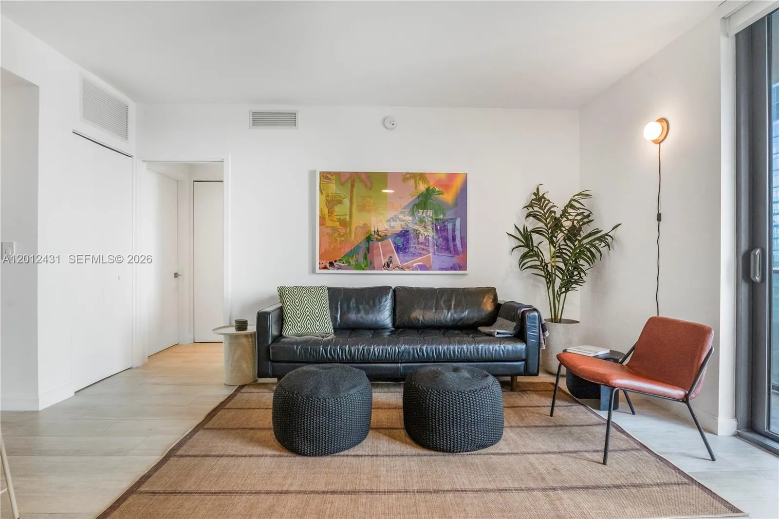 55 SW 9th St # 3402, Miami, FL 33130 photo 3
