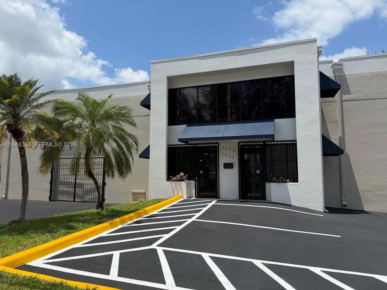 2200 NW 93rd Ave, Doral, FL 33172