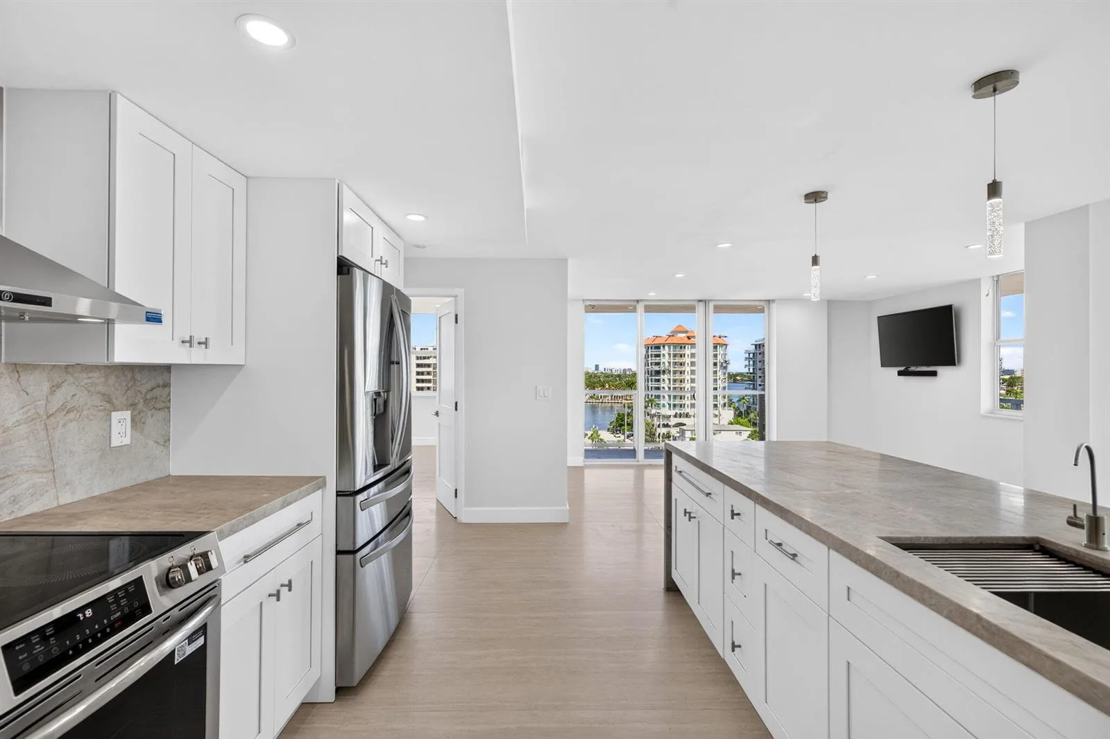 209 N Fort Lauderdale Beach Boulevard N # 8a, Fort Lauderdale, FL 33304 photo 4