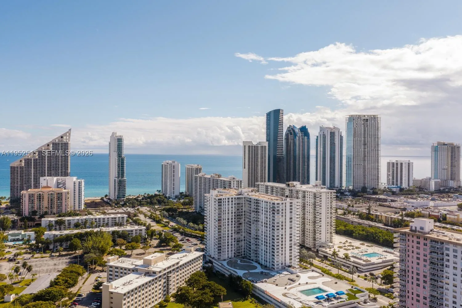 231 174th St # 2018, Sunny Isles Beach, FL 33160 photo 2