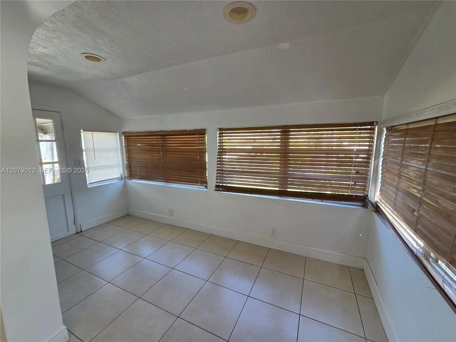 708 NE 4th St # 2, Hallandale Beach, FL 33009 photo 3