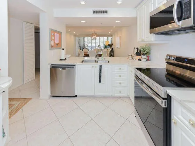 2301 Marina Isle Way # 203, Jupiter, FL 33477 photo 7