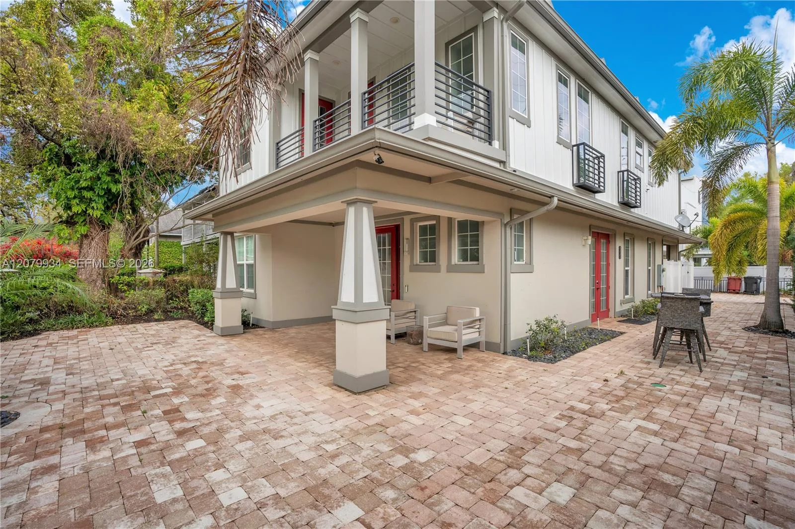 555 Peachtree Road, Orlando, FL 32804