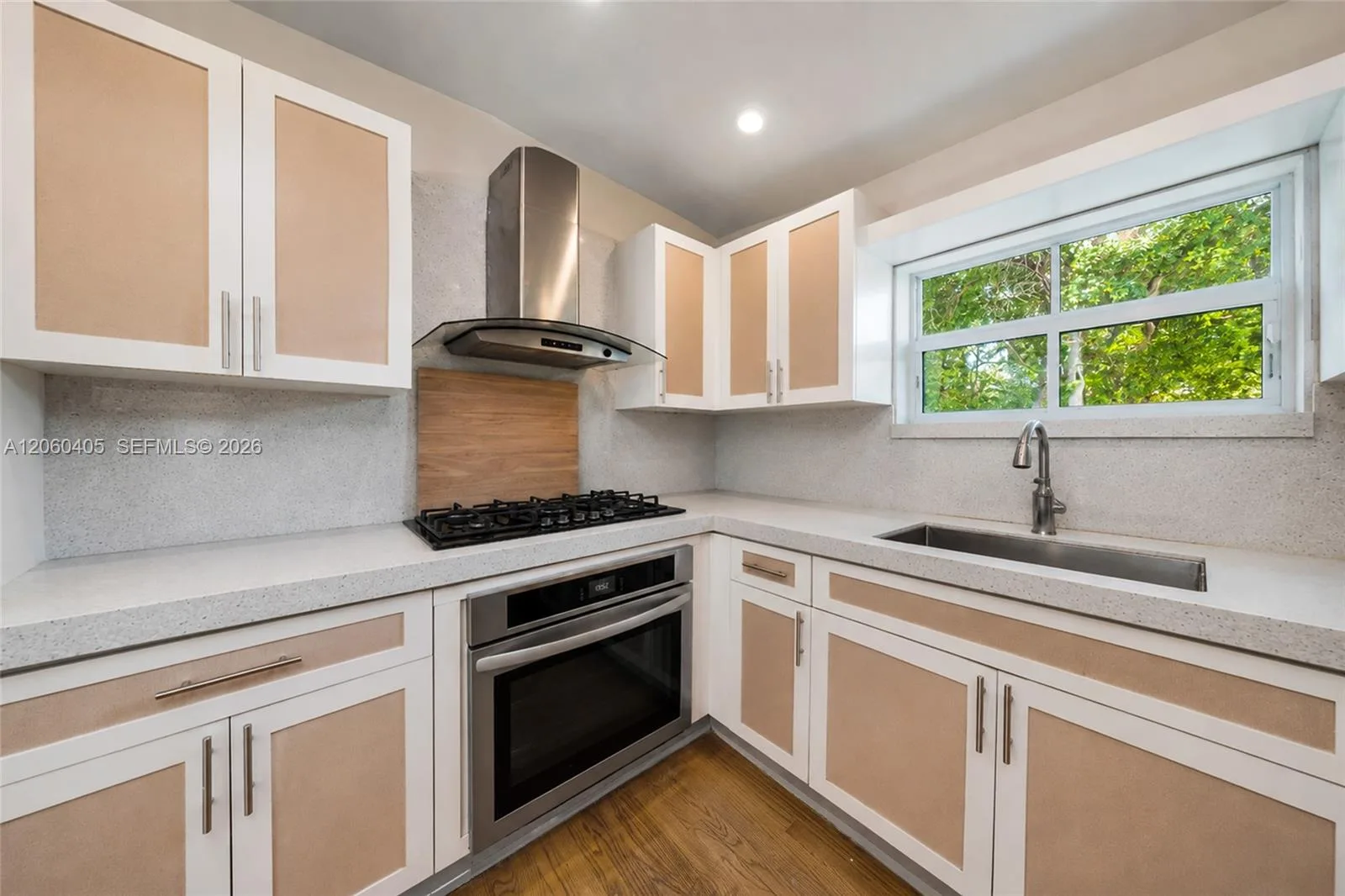 1324 Normandy Dr, Miami Beach, FL 33141 photo 9