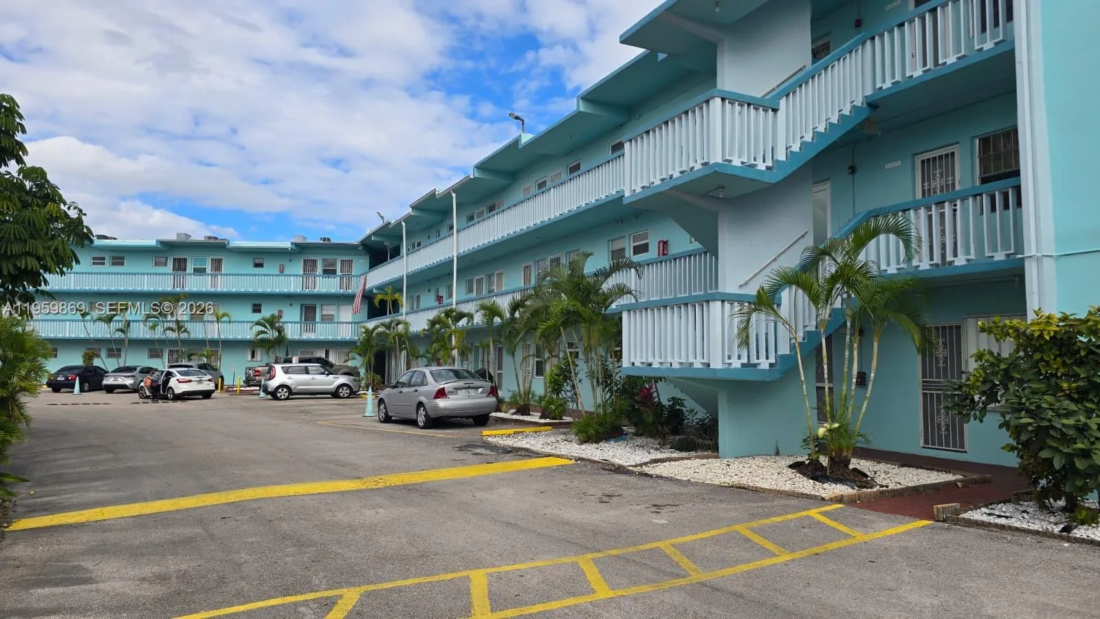1501 NE Miami Gardens Dr # 146, Miami, FL 33179