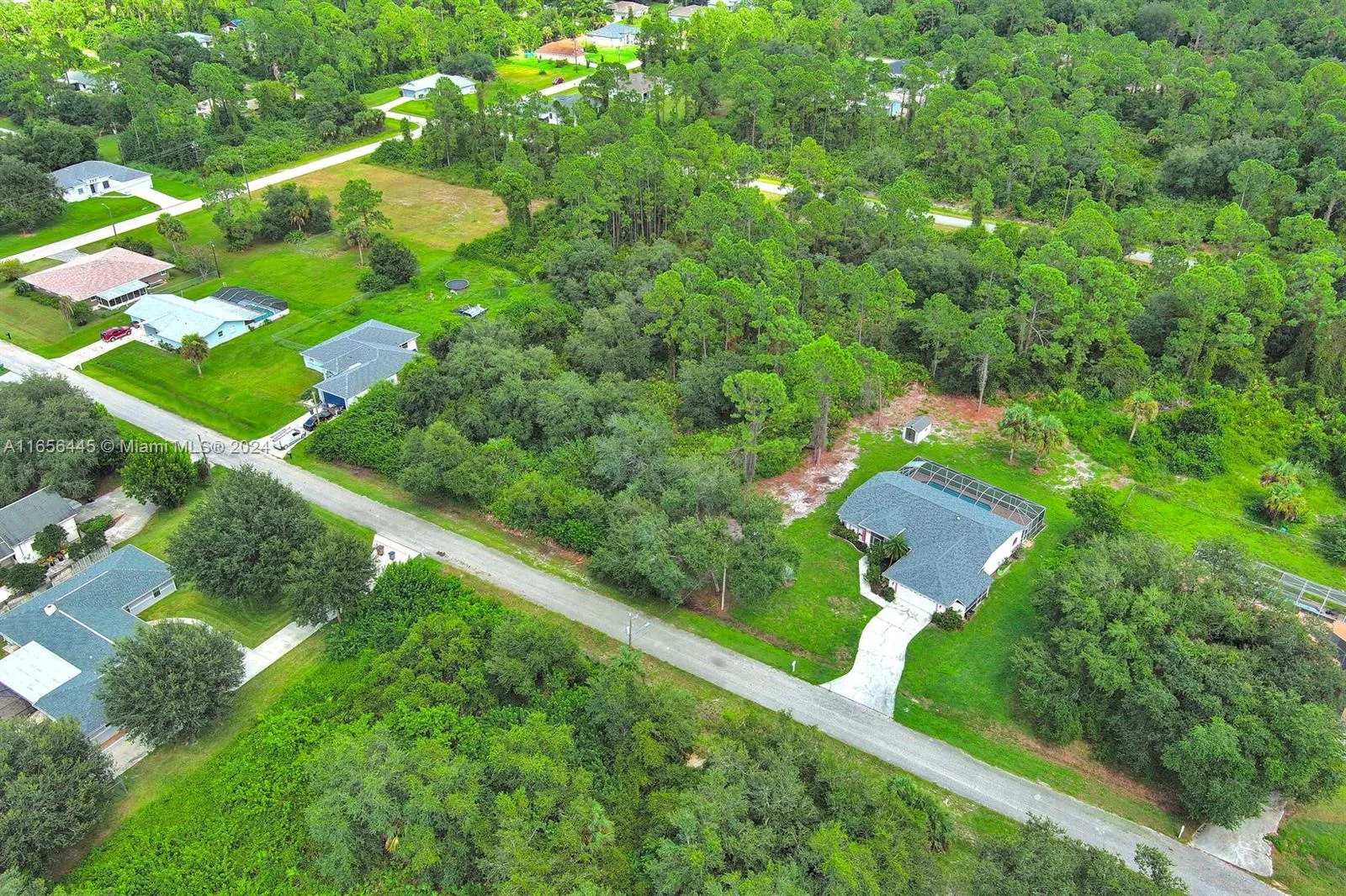 414 Lake Ave, Lehigh Acres, FL 33972