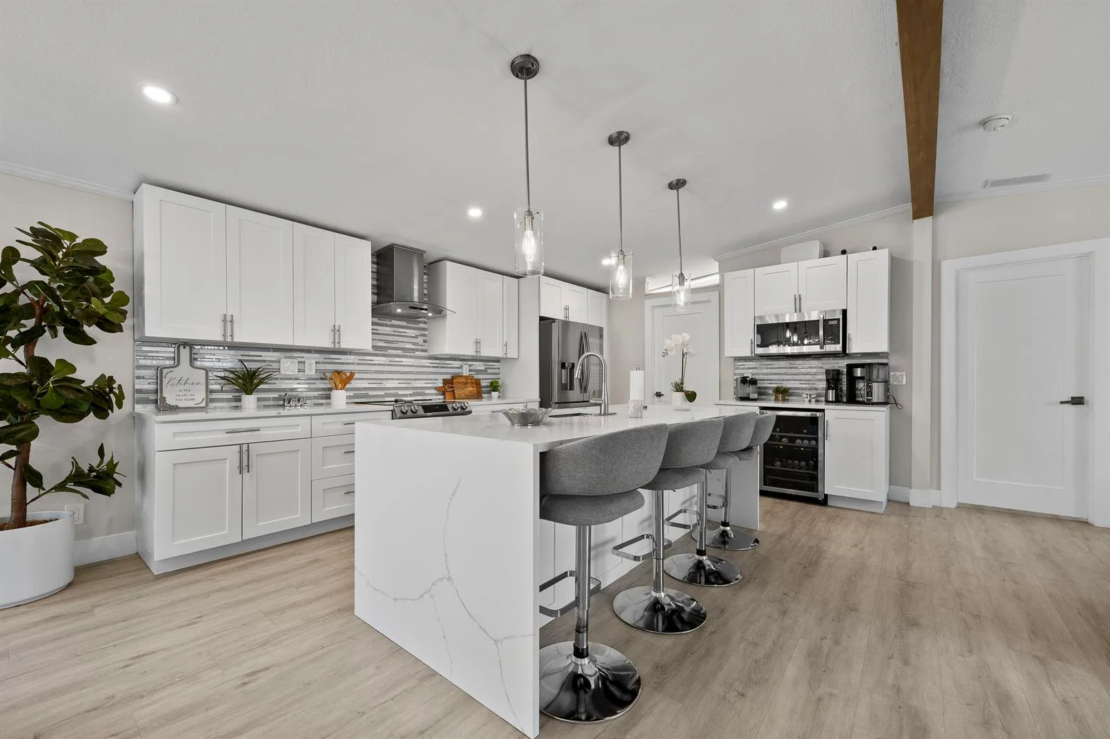 2555 Meadow Ln W Boulevard # #41, Palm Beach Gardens, FL 33410