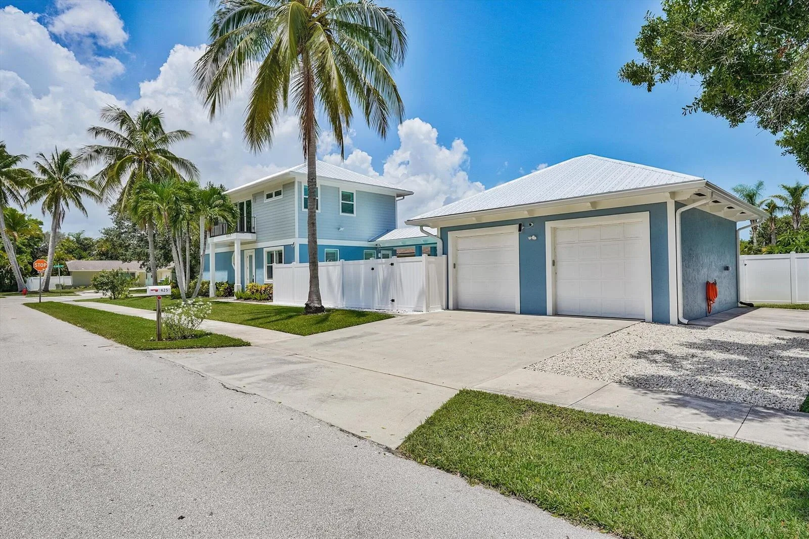 425 Hugh Street, Jupiter, FL 33458 photo 4