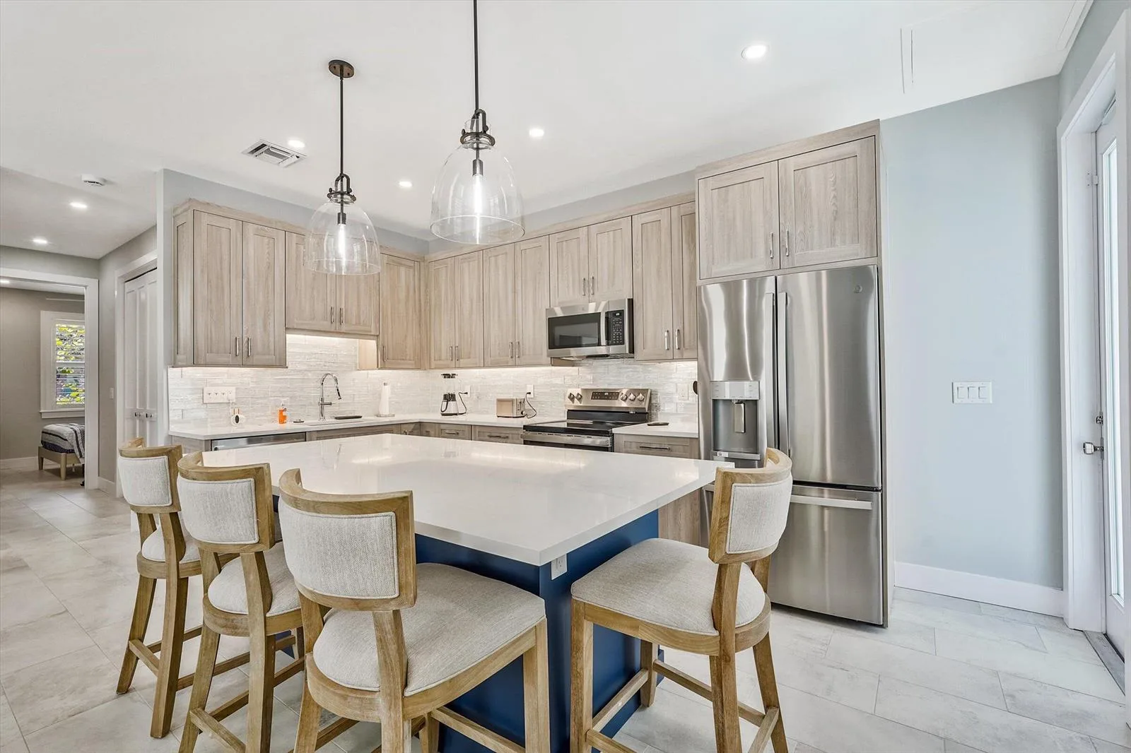 425 Hugh Street, Jupiter, FL 33458 photo 9