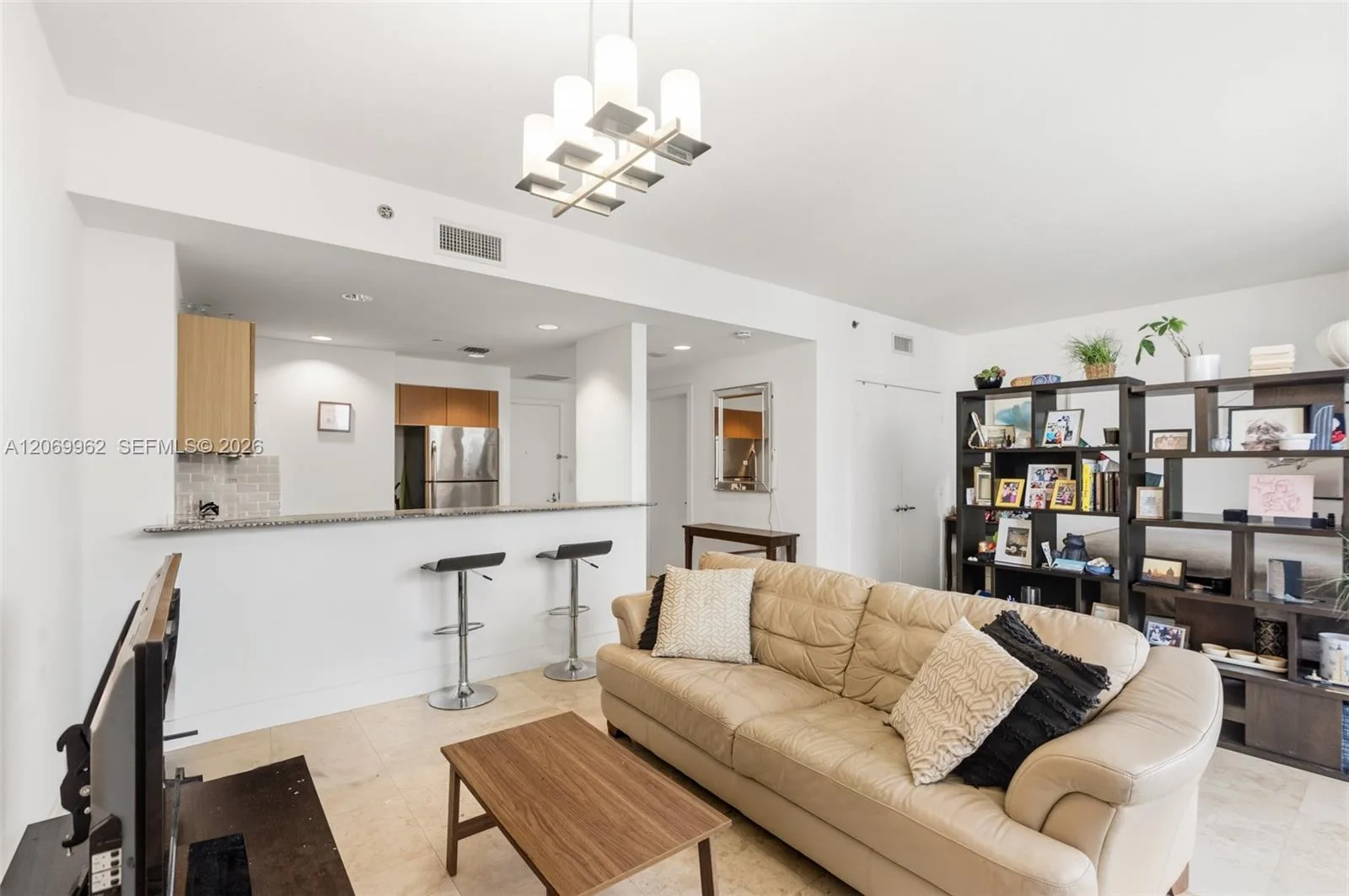 1050 Brickell Ave # 2112, Miami, FL 33131 photo 13
