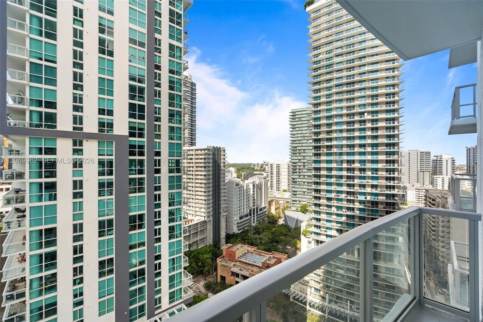 1050 Brickell Ave # 2112, Miami, FL 33131 photo 6