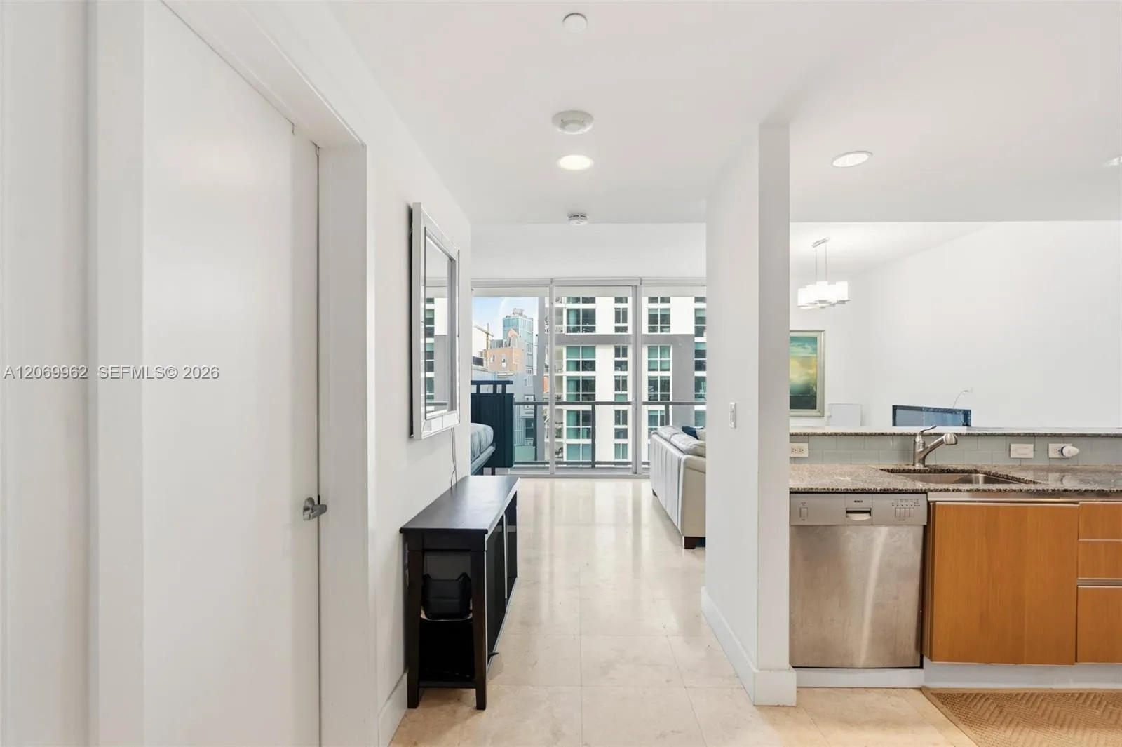 1050 Brickell Ave # 2112, Miami, FL 33131 photo 8