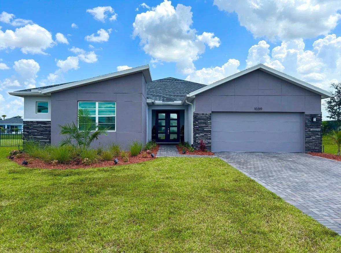 10319 SW Adelaide Terrace, Port St. Lucie, FL 34987