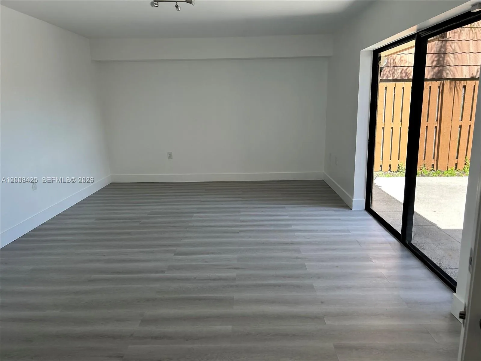 736 Mill Valley Pl # 736, West Palm Beach, FL 33409 photo 4