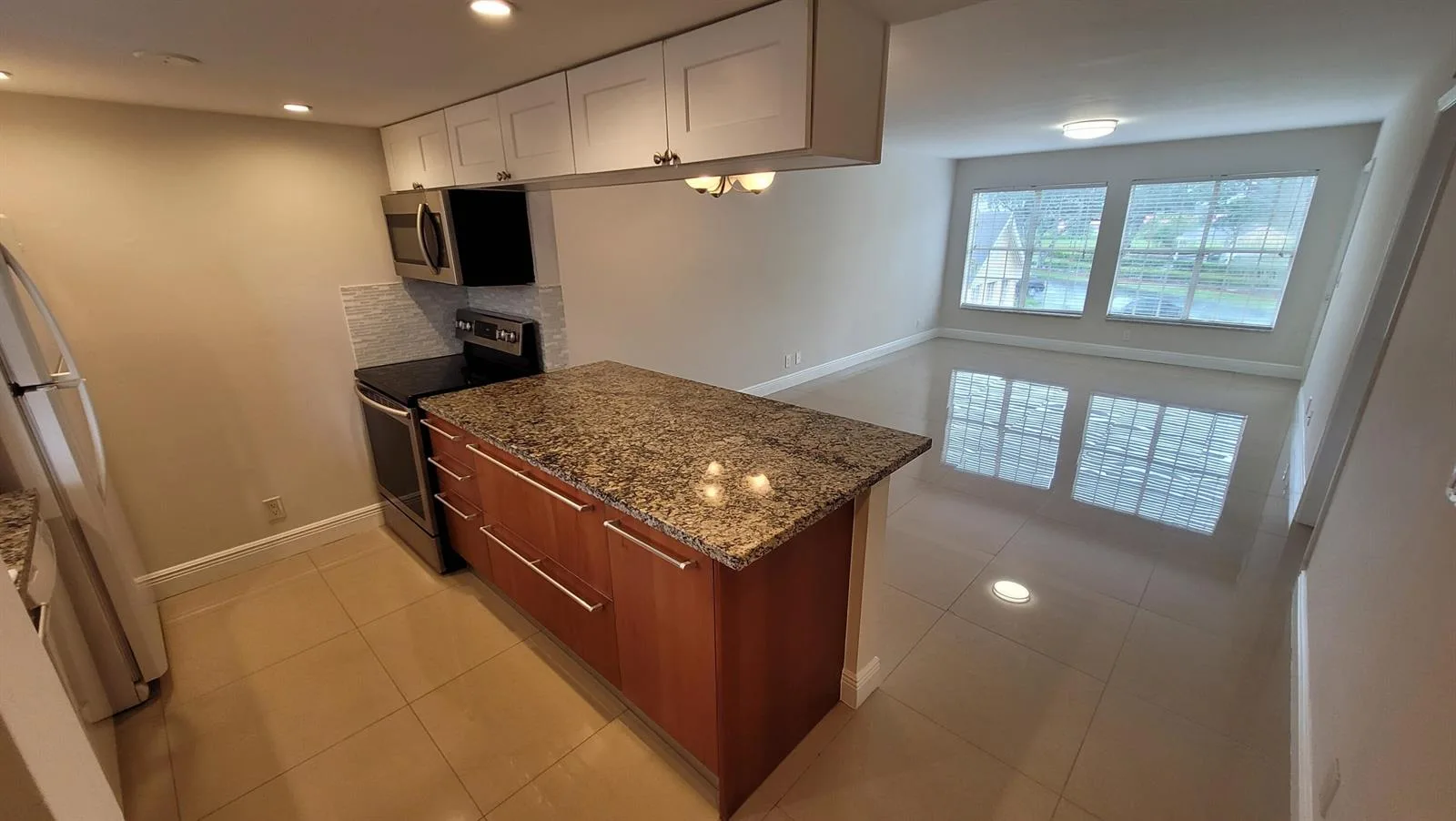 6283 La Costa Drive # F, Boca Raton, FL 33433