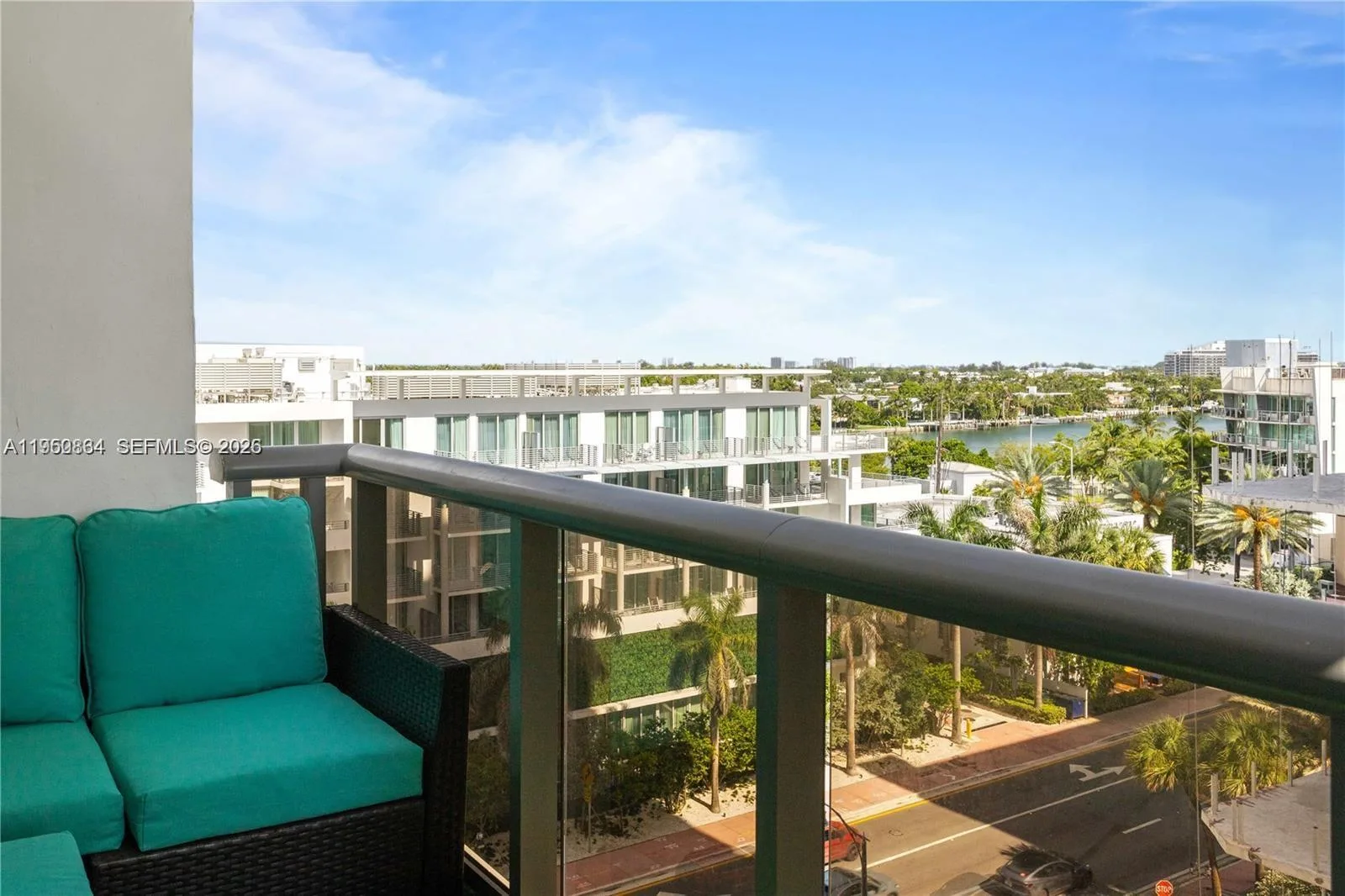 6039 Collins Ave # 809, Miami Beach, FL 33140 photo 2