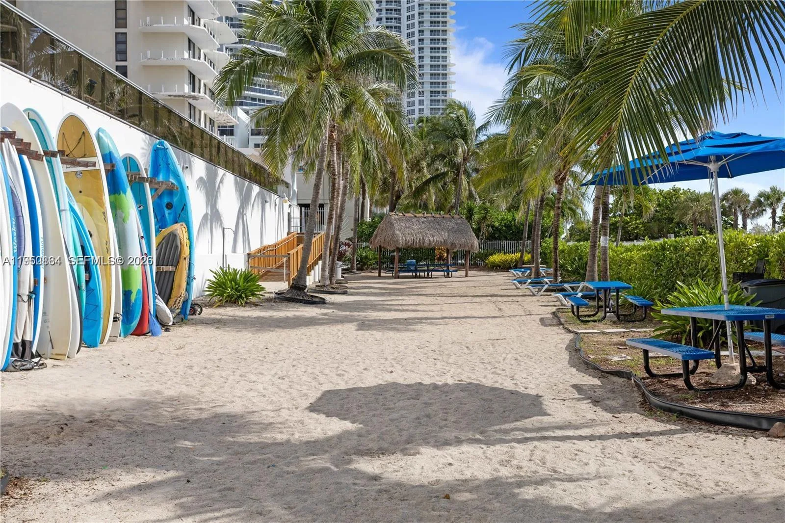 6039 Collins Ave # 809, Miami Beach, FL 33140 photo 4