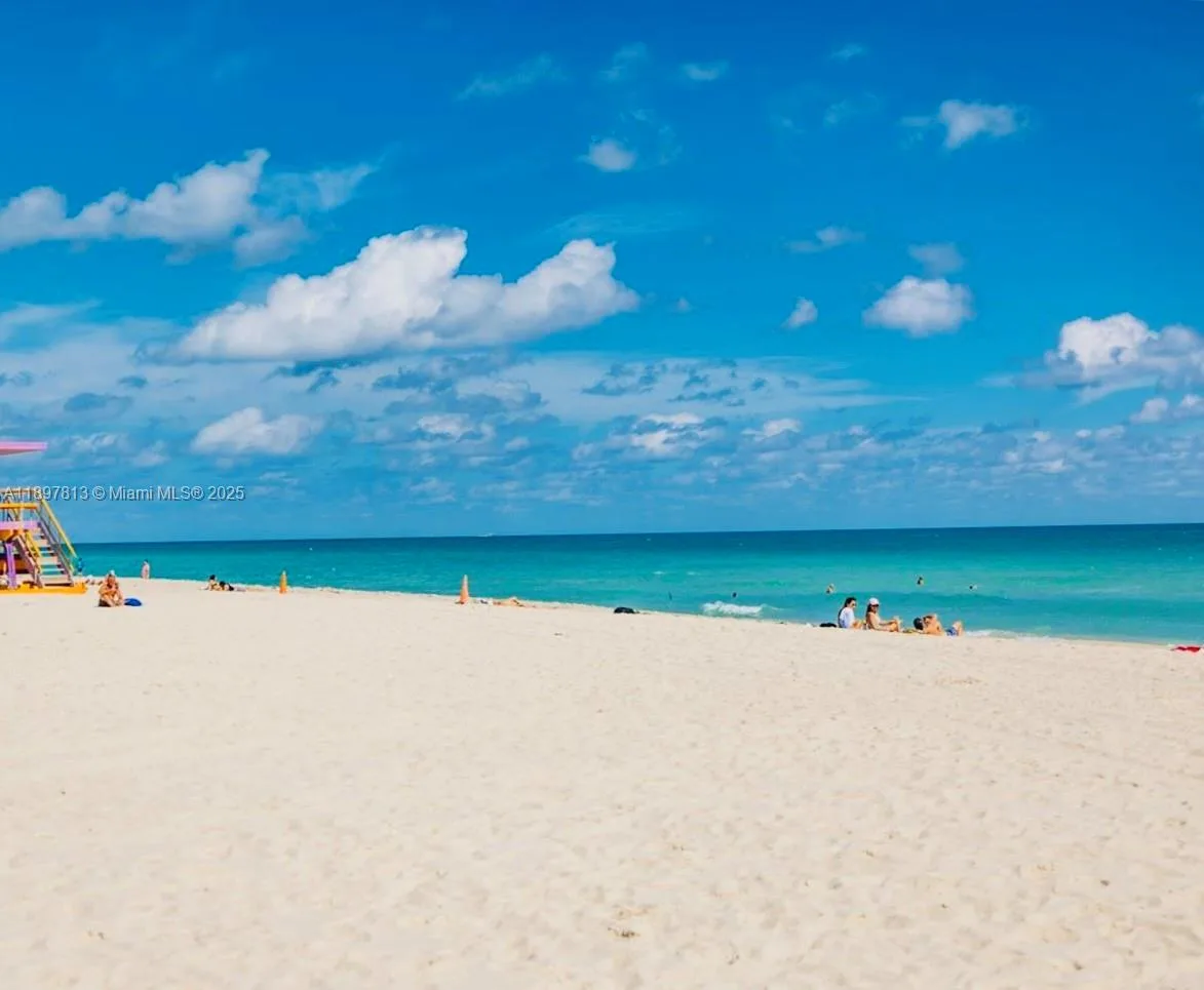 6423 Collins Ave # 310, Miami Beach, FL 33141 photo 2