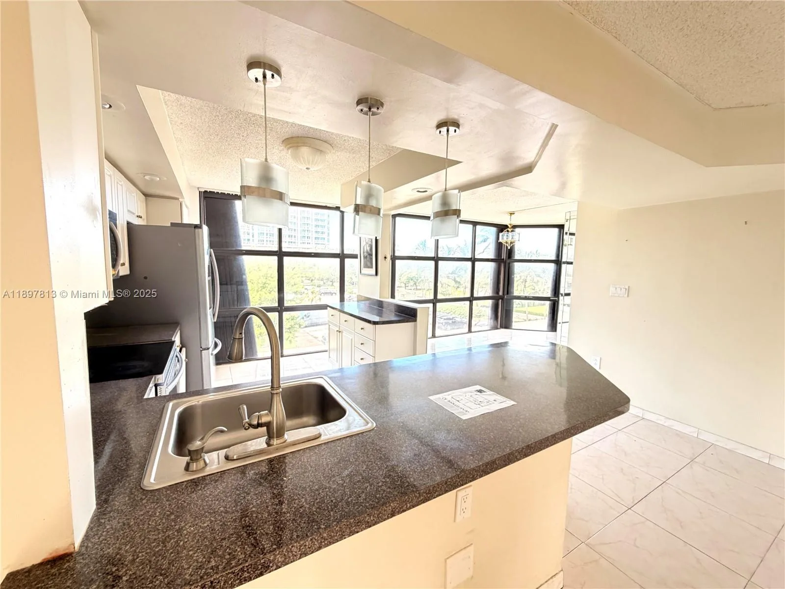 6423 Collins Ave # 310, Miami Beach, FL 33141 photo 8