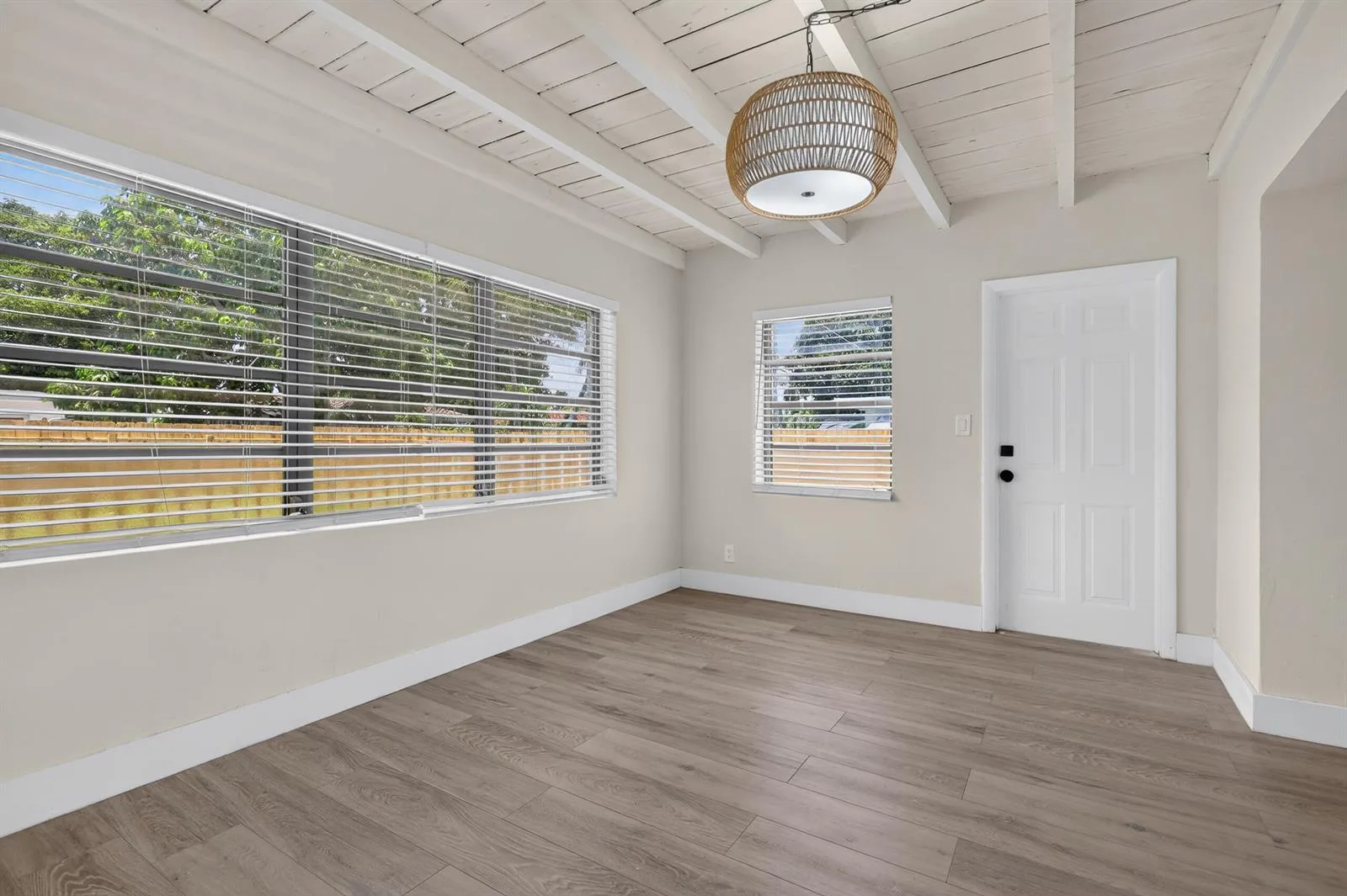614 N 32ND Court, Hollywood, FL 33021 photo 10