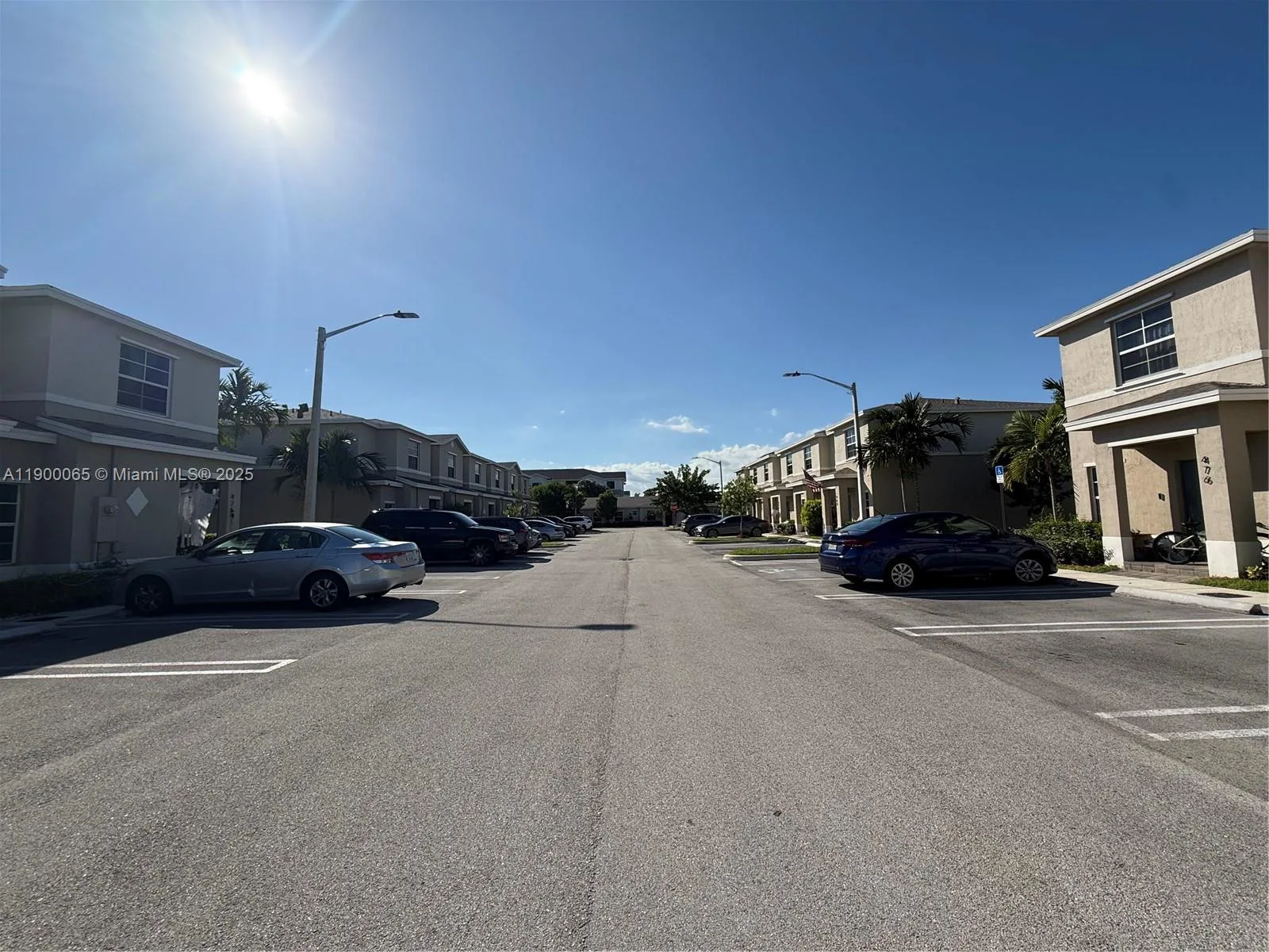 484 NE 5th St, Florida City, FL 33034 photo 6