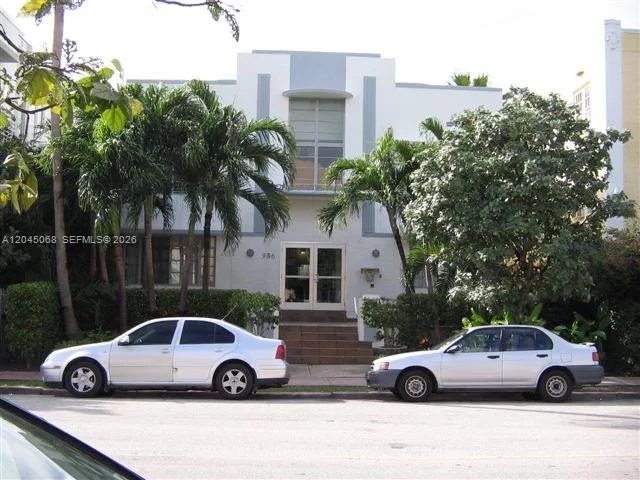936 Pennsylvania Ave # 203, Miami Beach, FL 33139