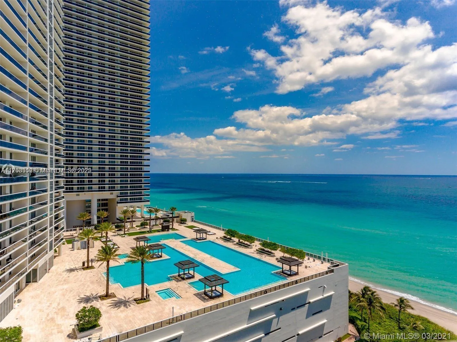 1830 S Ocean Dr # 3707, Hallandale Beach, FL 33009 photo 2