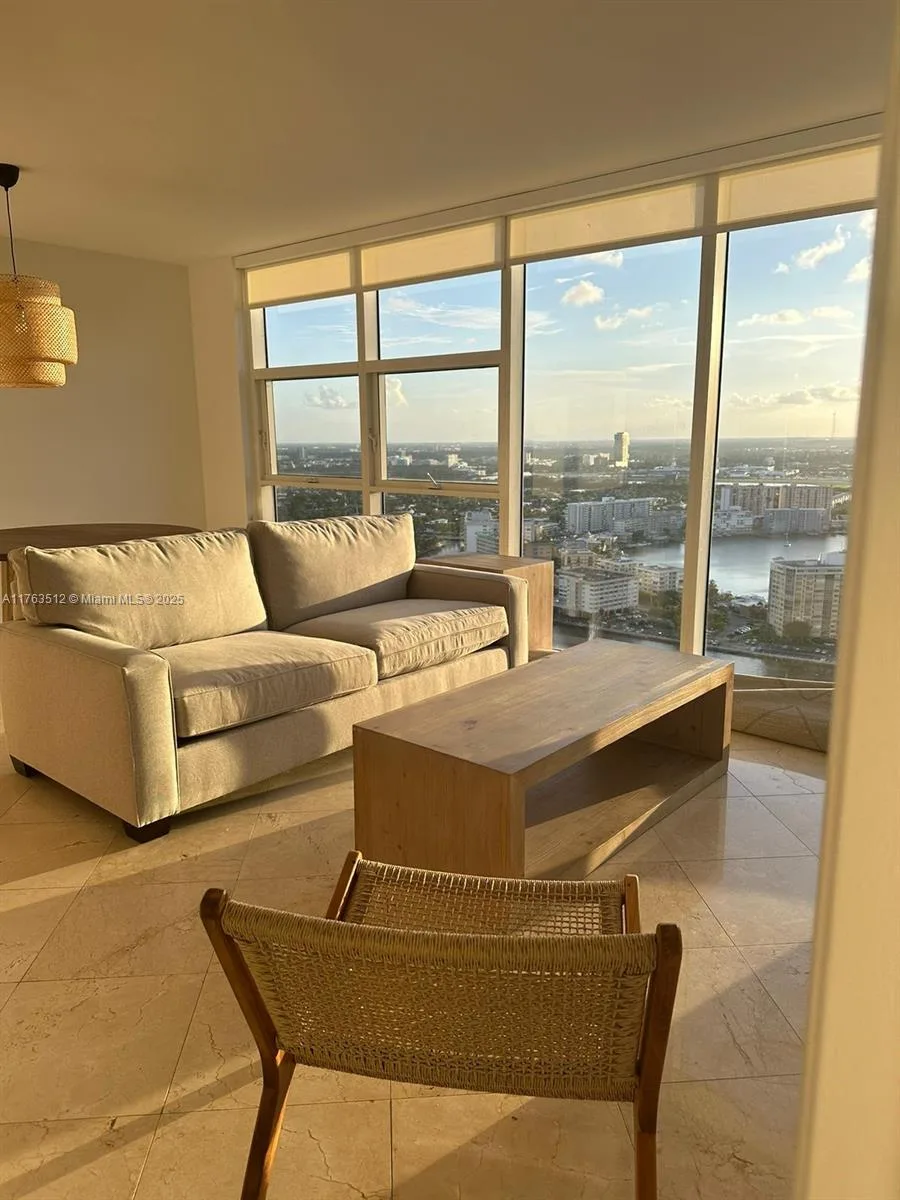 1830 S Ocean Dr # 3707, Hallandale Beach, FL 33009 photo 9